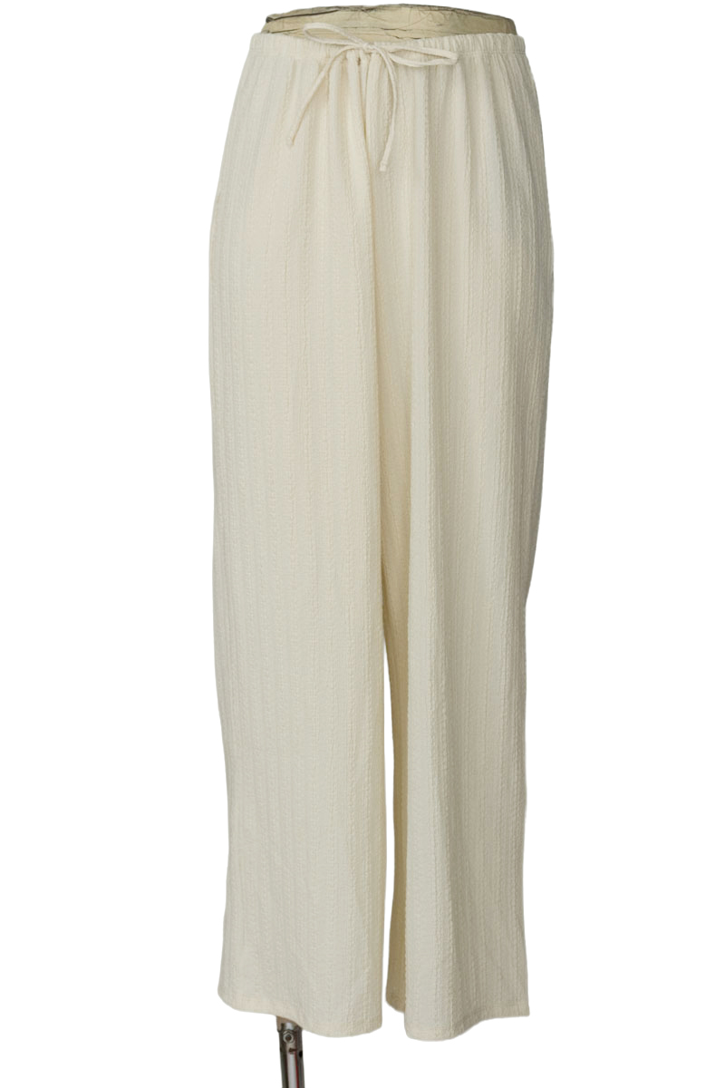 Pantalones color Beige - Divided by H&M