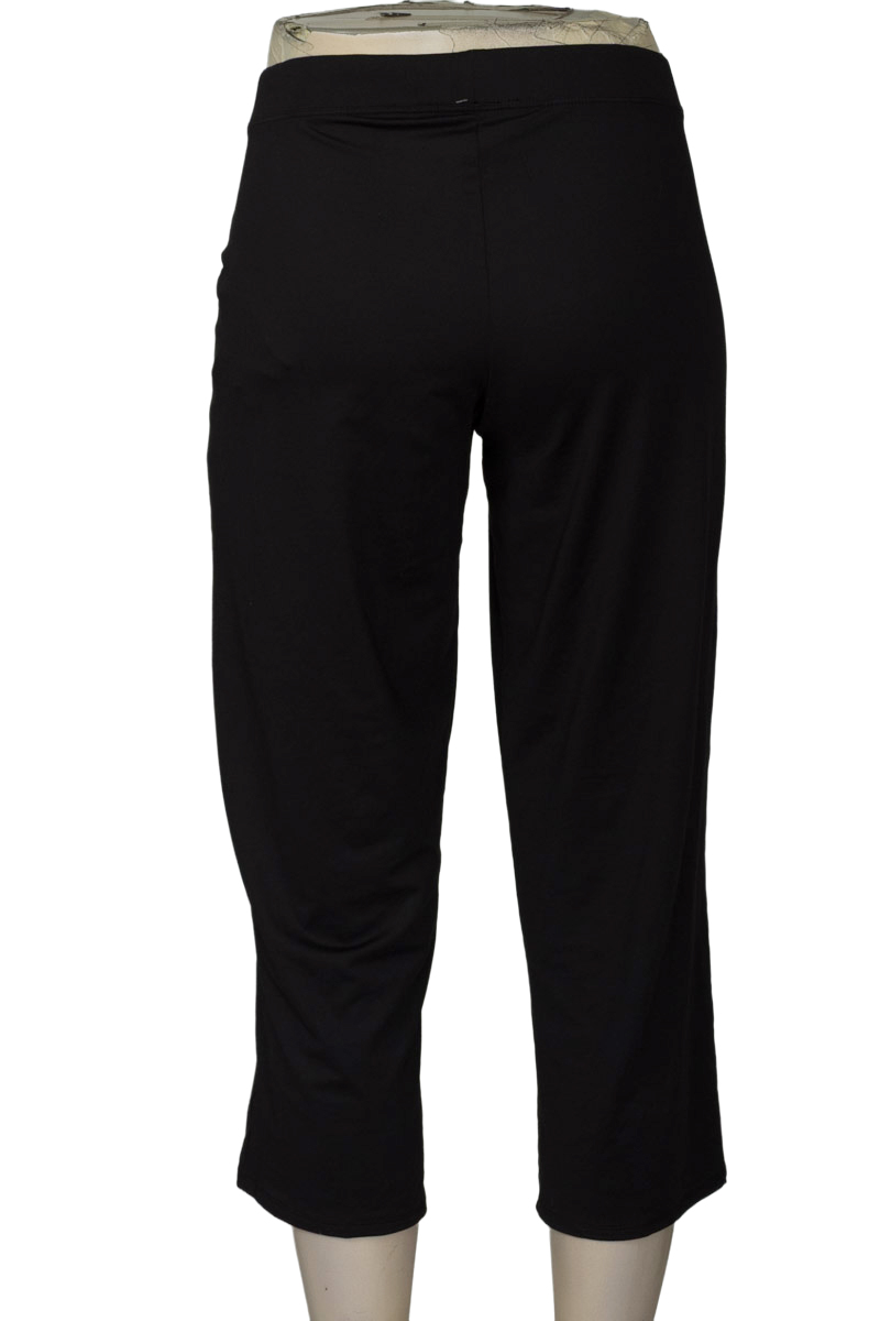 Ropa Deportiva / Salida de Baño color Negro - Gilligan & O'malley