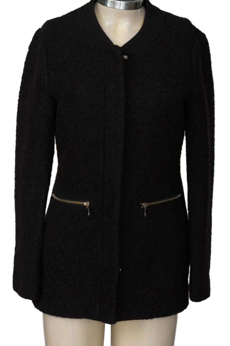 Chaqueta / Abrigo color Negro - Bershka