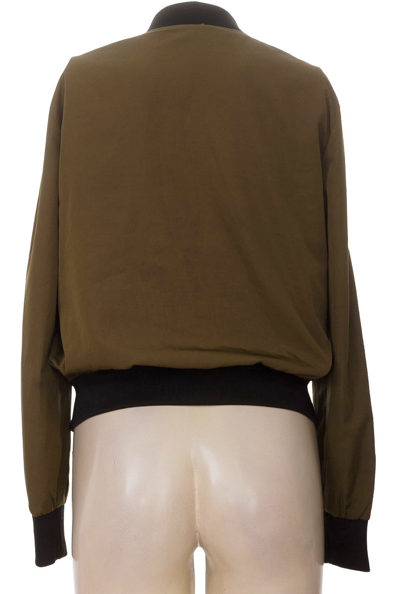 Chaqueta / Abrigo color Verde - Closeando