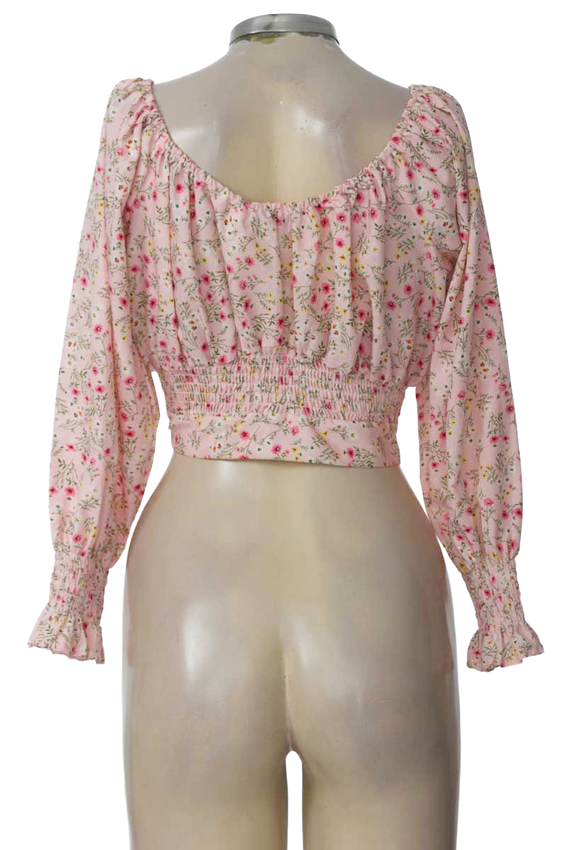 Top / Camiseta color Rosado - Sol Rojo