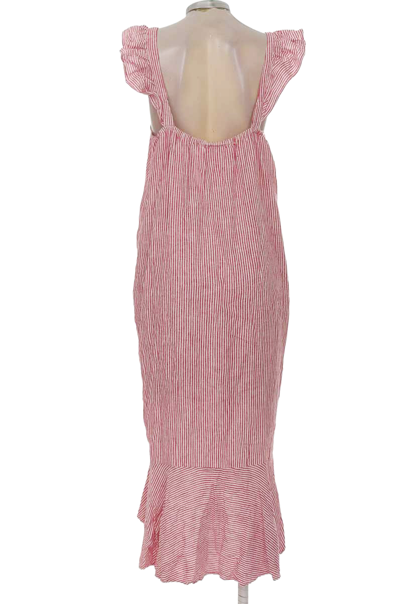 Vestido / Enterizo color Rojo - Closeando