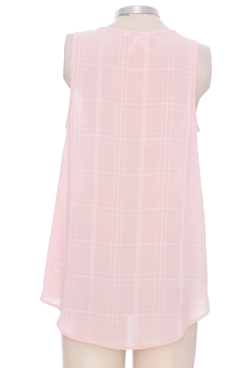 Top / Camiseta color Rosado - Candie´s