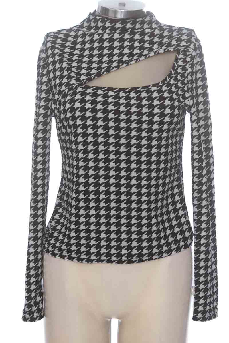 Top / Camiseta color Negro - Shein