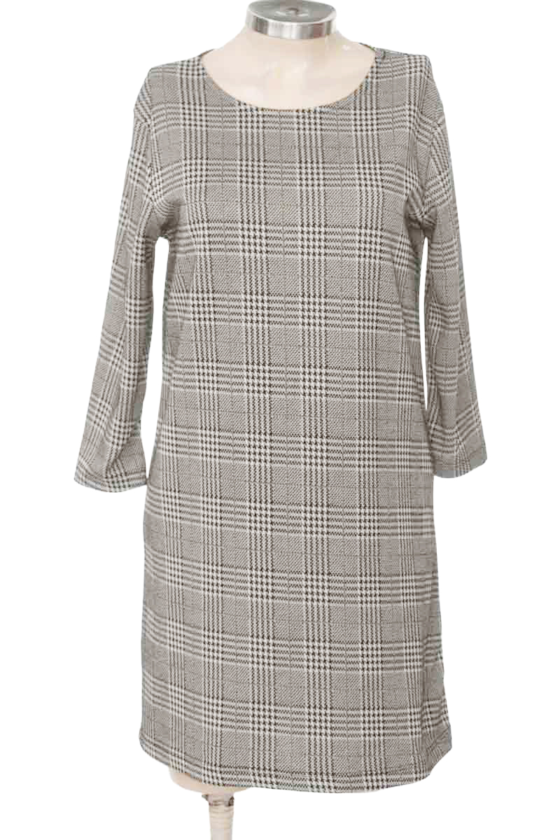 Vestido / Enterizo color Gris - Stradivarius