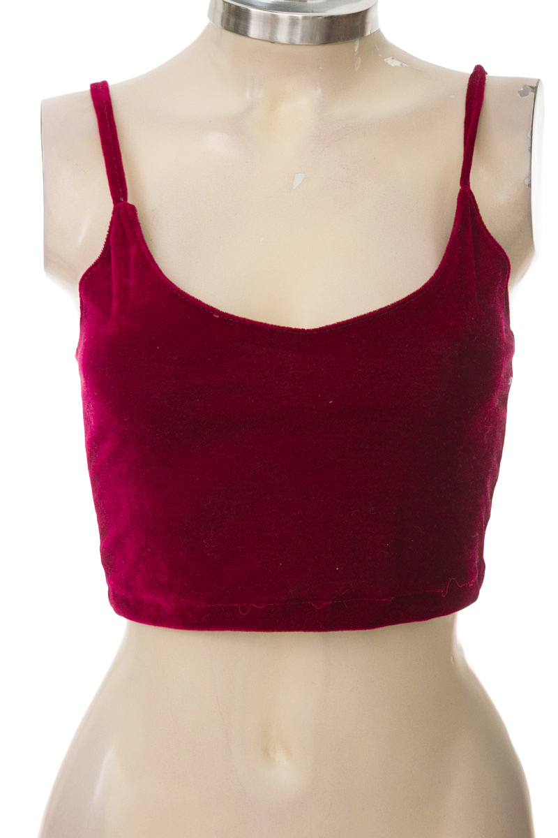 Top / Camiseta color Vinotinto - Closeando