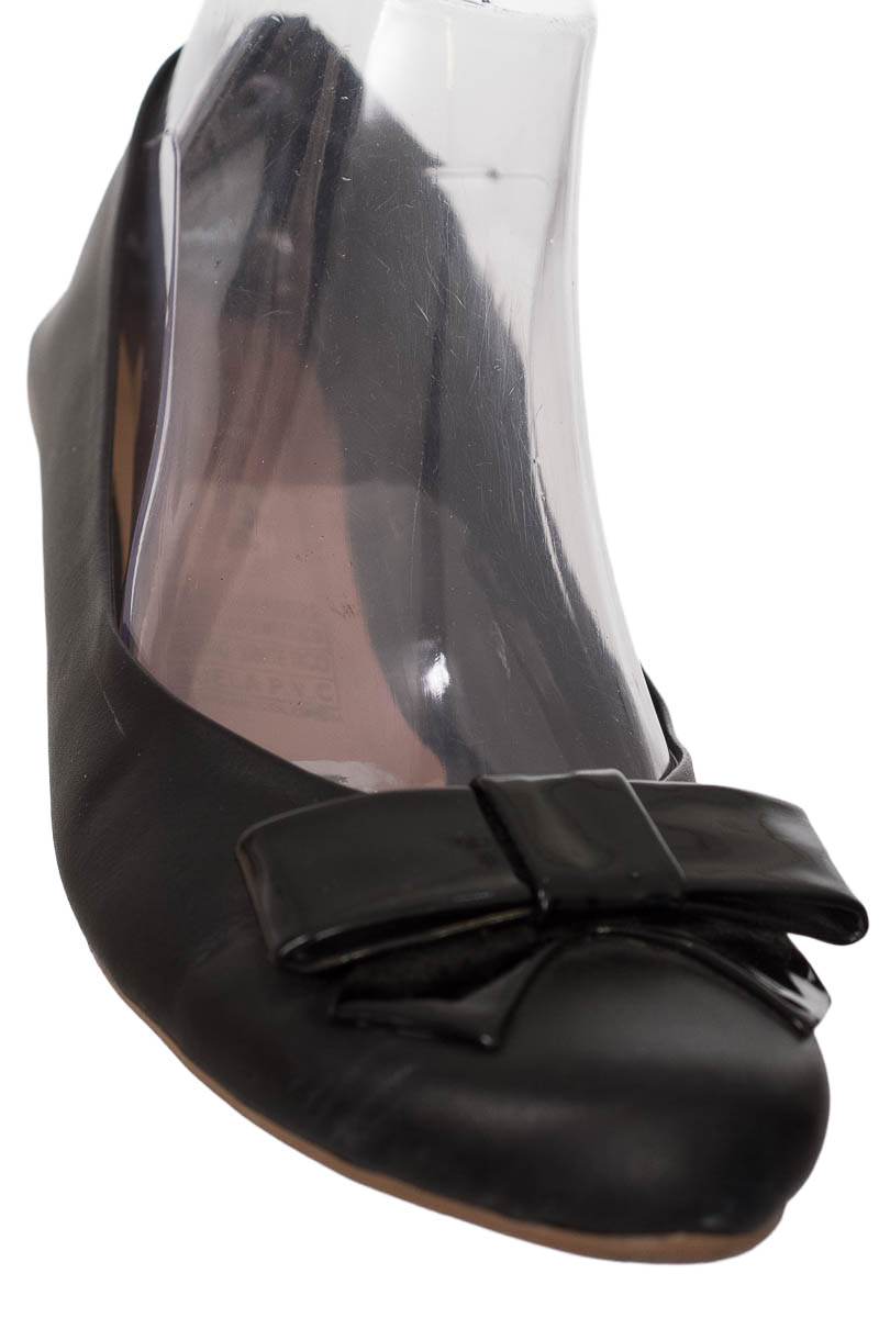 Zapatos color Negro - Gasolina Extra