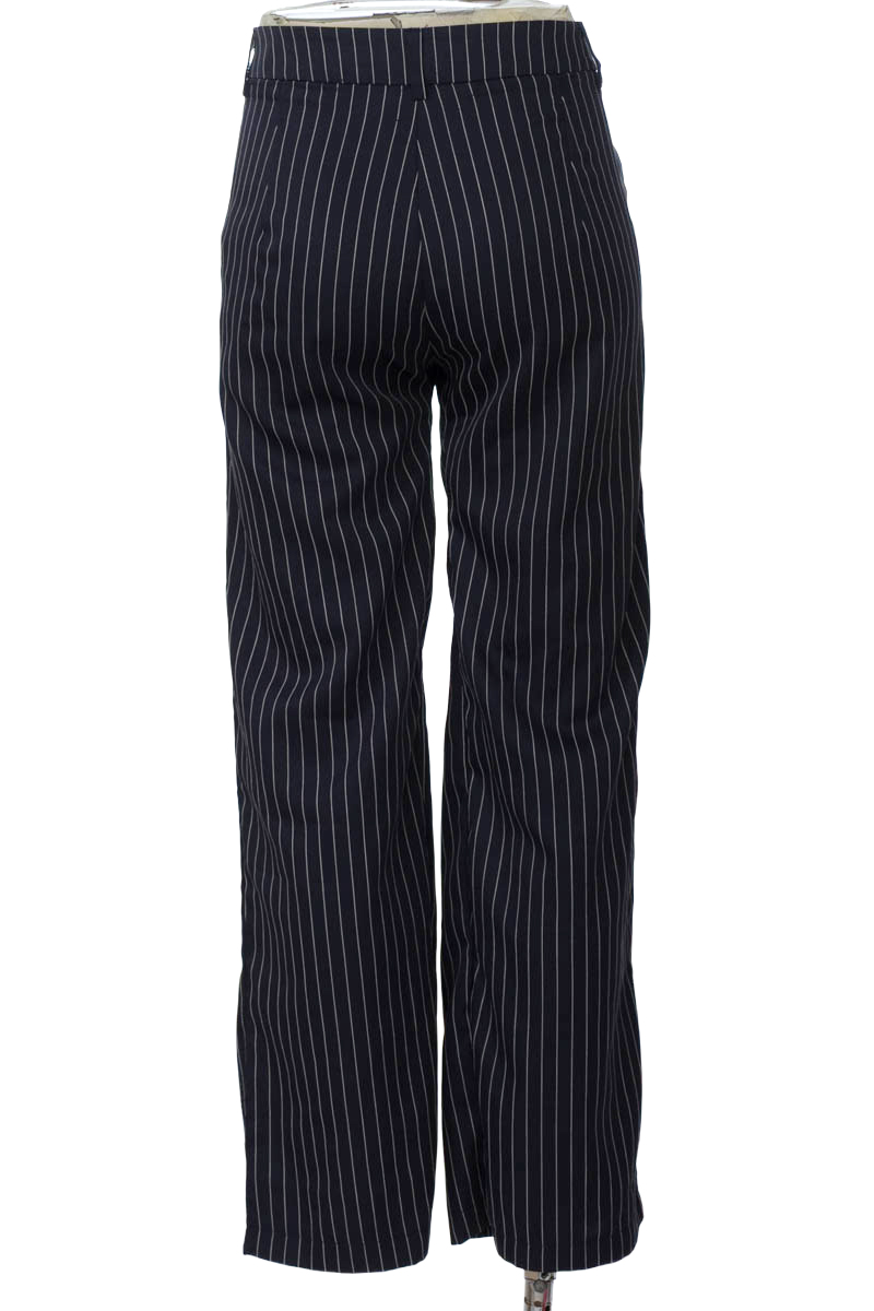 Pantalones color Azul - Closeando