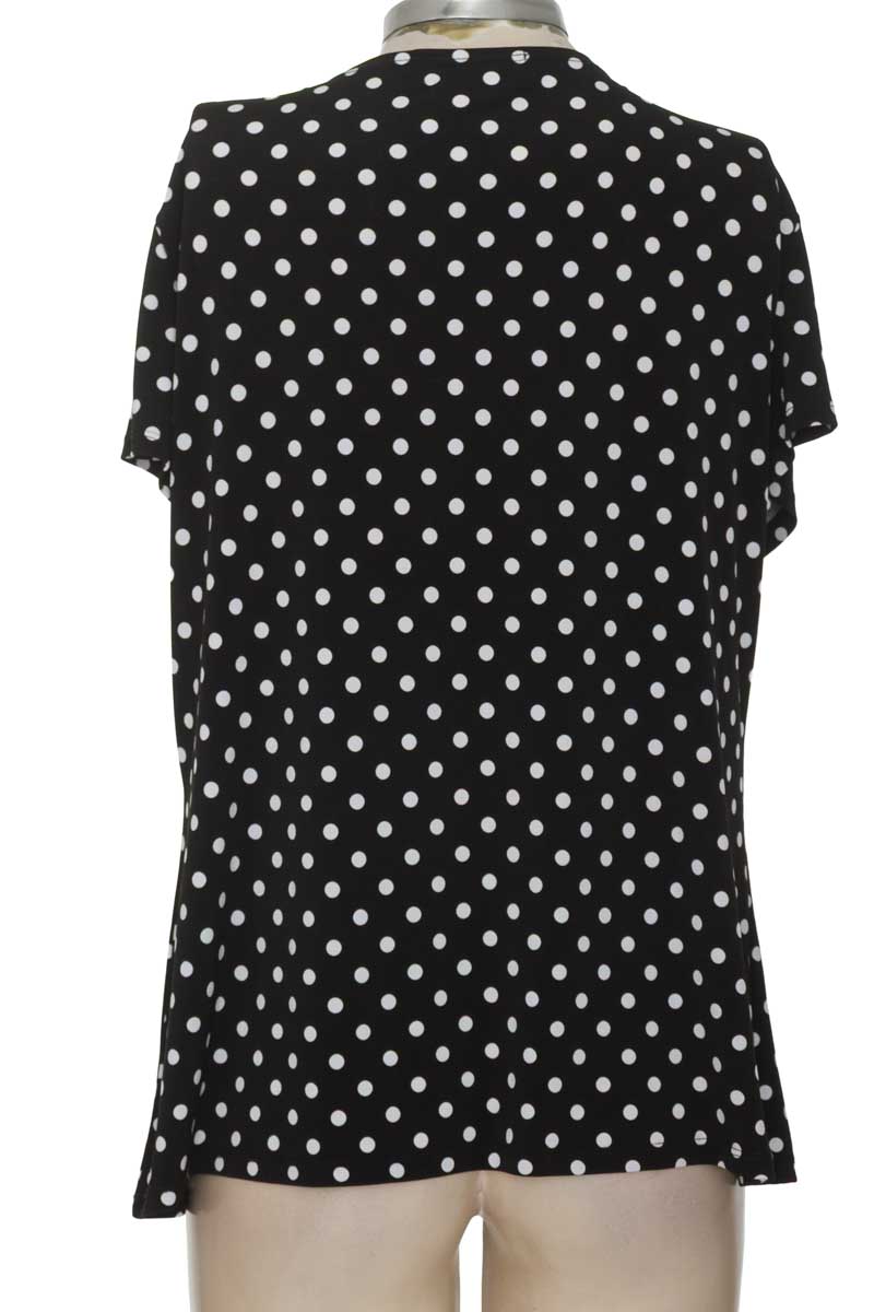 Blusa color Negro - Diana Belle