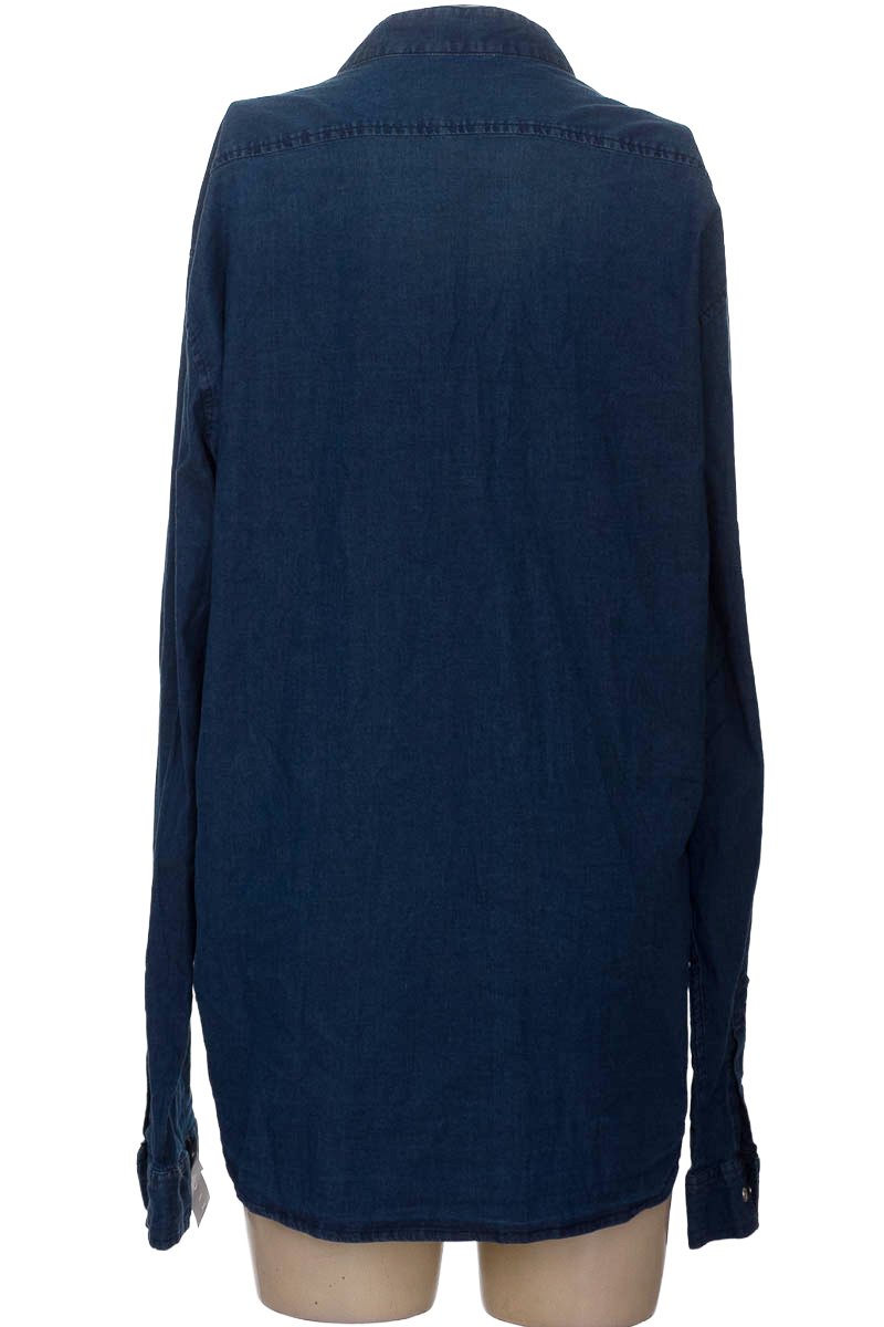 Blusa color Azul - Arkitect