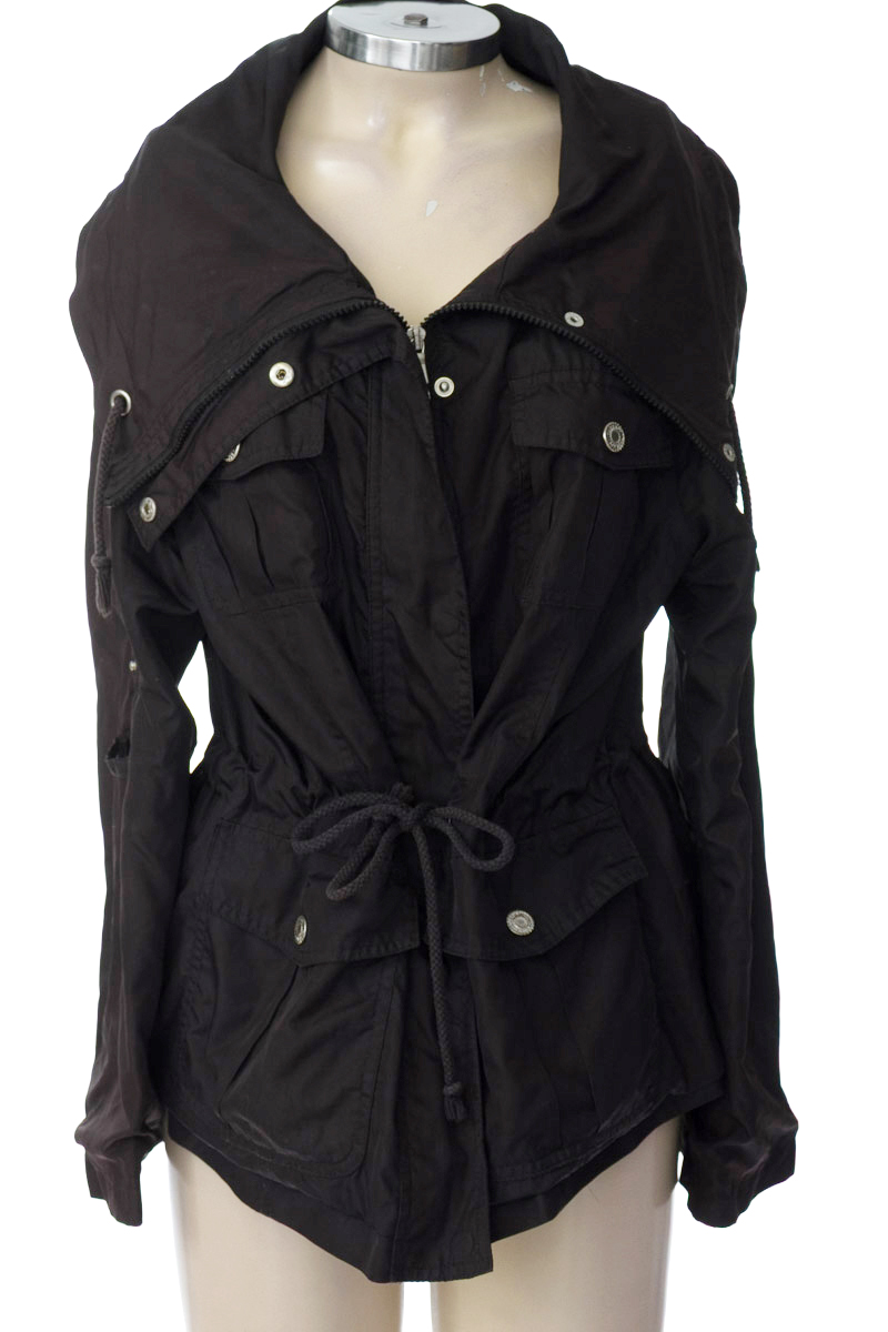 Chaqueta / Abrigo color Negro - Therapy