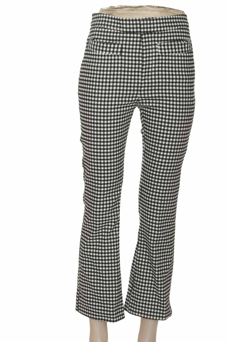 Pantalones color Negro - MNG