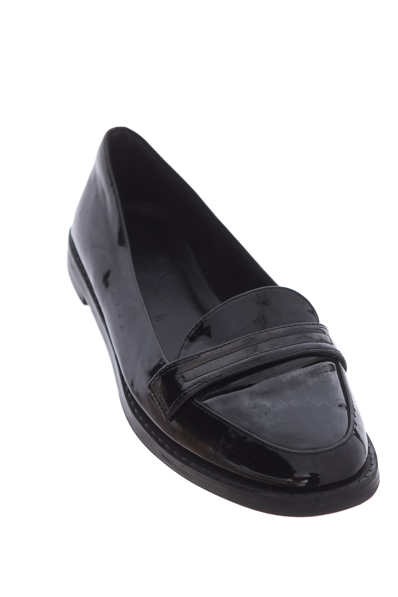 tenis bershka negros