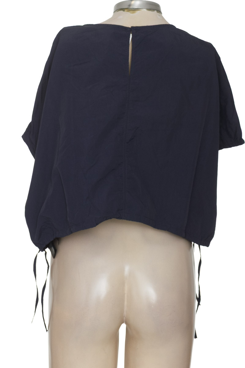 Top / Camiseta color Azul - Divided by H&M