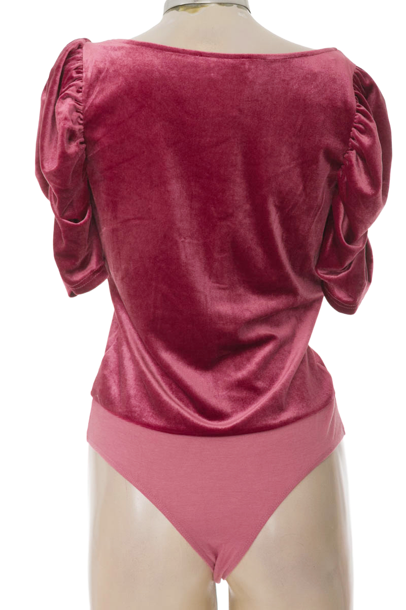 Top / Camiseta color Vinotinto - Lalavon