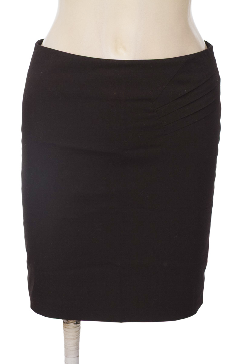 Falda color Negro - NAF NAF