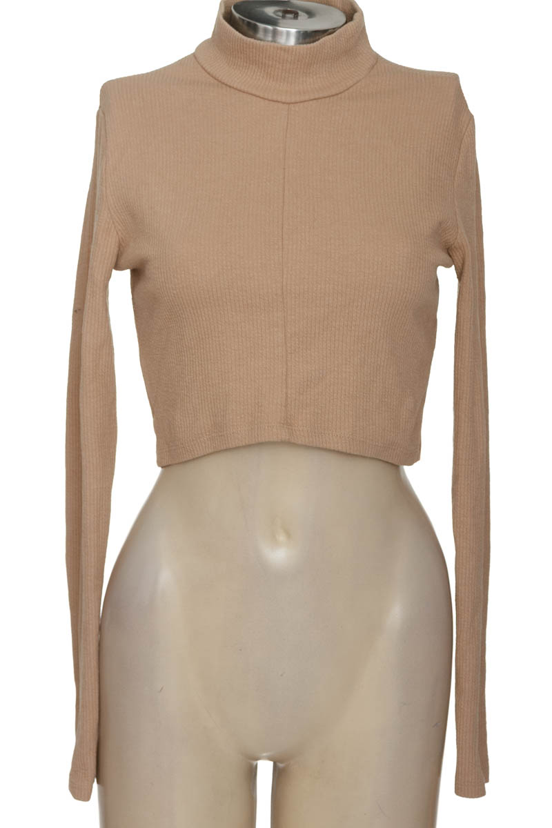 Top / Camiseta color Beige - Bershka