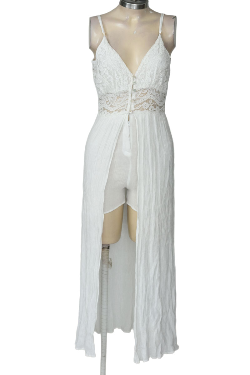 Vestido / Enterizo color Blanco - Studio F