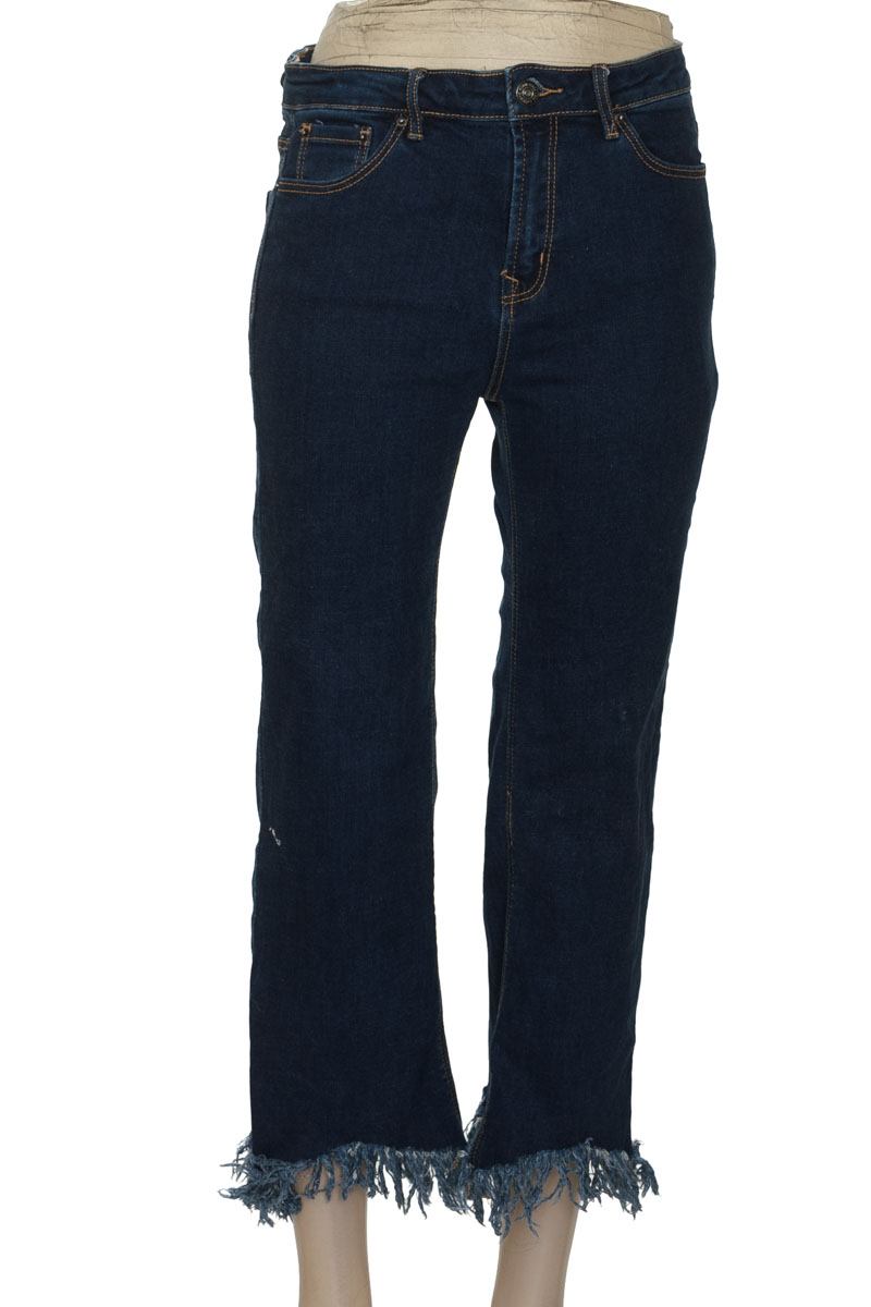 Pantalones color Azul - Stradivarius