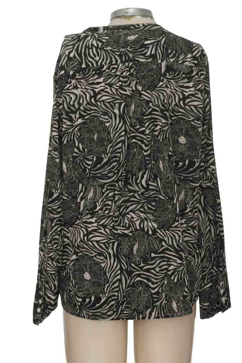 Blusa color Negro - Daniel Hechter