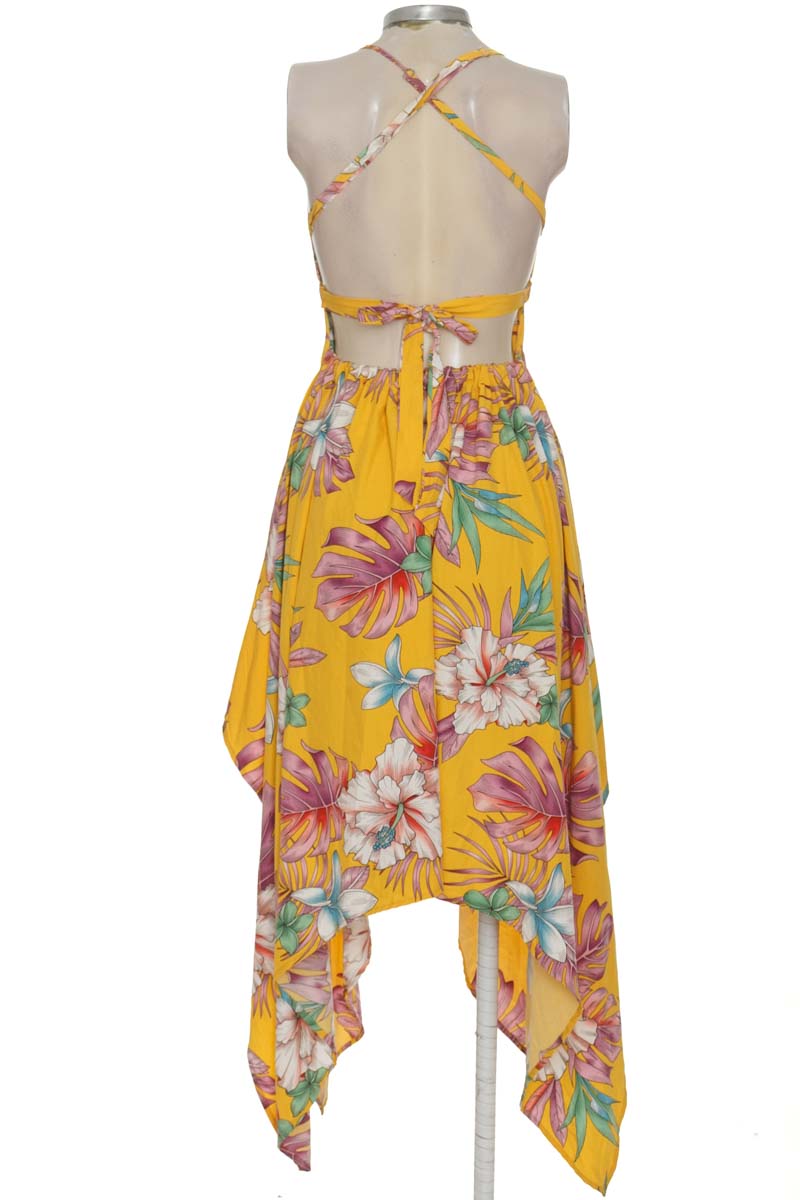 Vestido / Enterizo color Amarillo - Follow me 