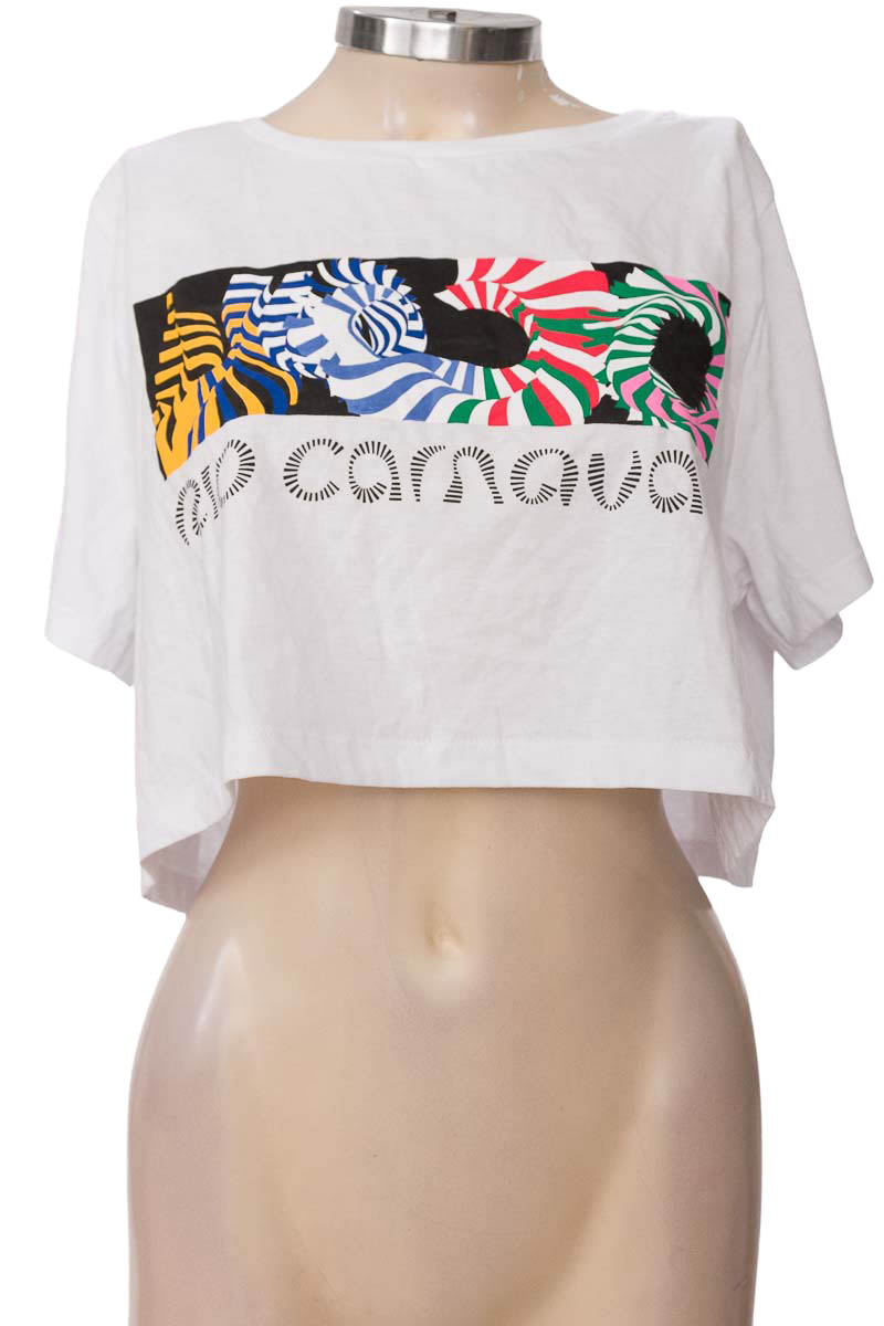 Top / Camiseta color Blanco - Closeando