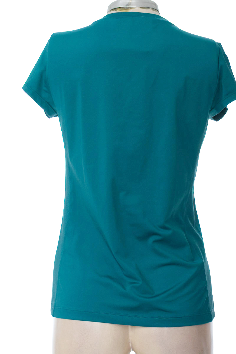 Ropa Deportiva / Salida de Baño color Verde - Gef