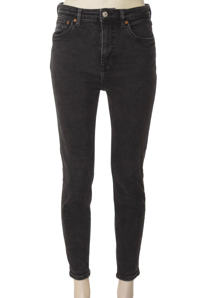 Pantalones color Negro - Zara