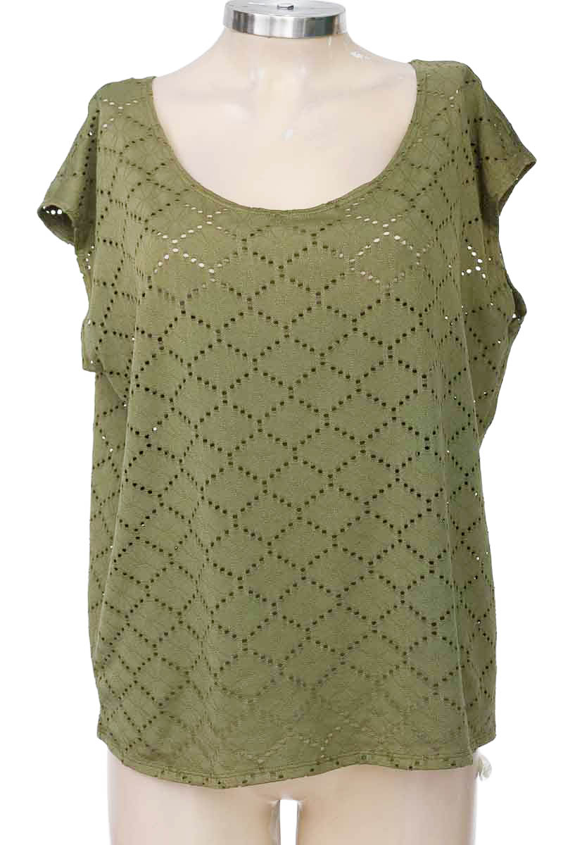Top / Camiseta color Verde - Carmel