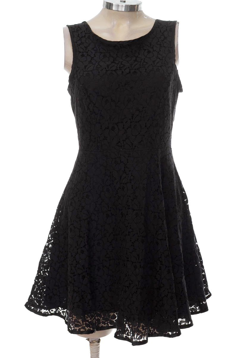 Vestido / Enterizo color Negro - Emerald Sundae