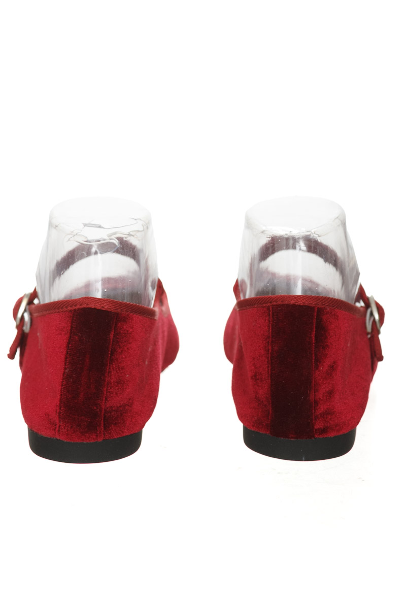 Zapatos color Vinotinto - Closeando