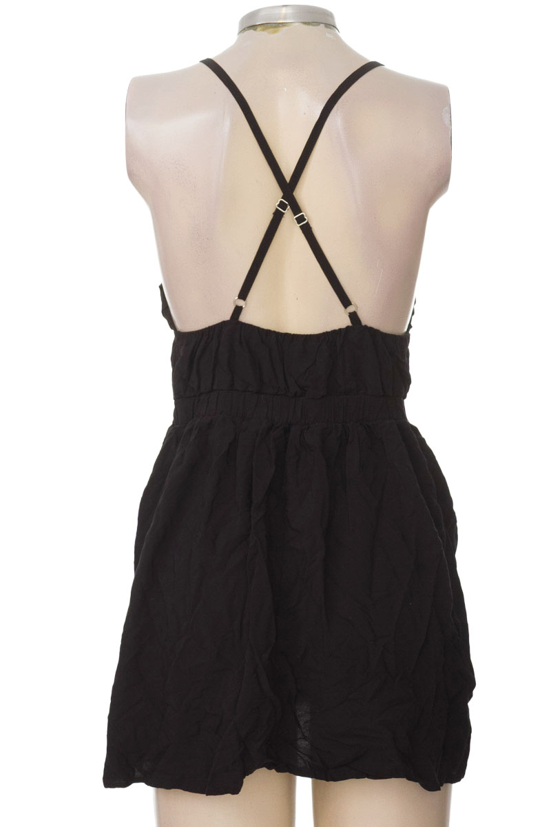 Top / Camiseta color Negro - Tennis