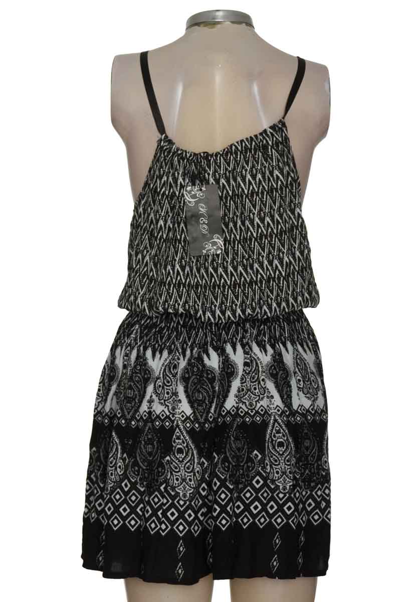 Vestido / Enterizo color Negro - K&D