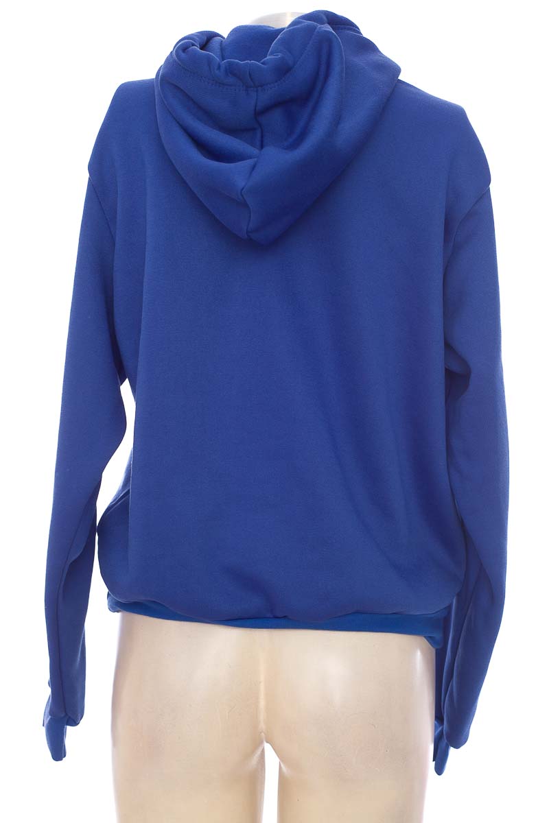 Azul Pink Sweater color Azul - Creaciones Pink Lu talla M de Segunda Mano | Closeando