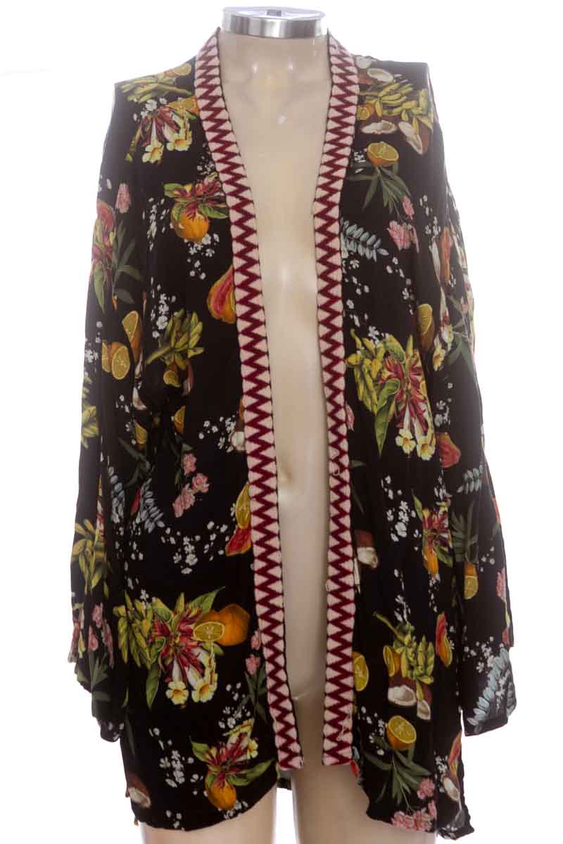 Blusa color Negro - Agua Bendita