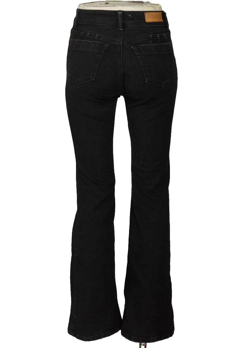 Pantalones color Negro - Closeando