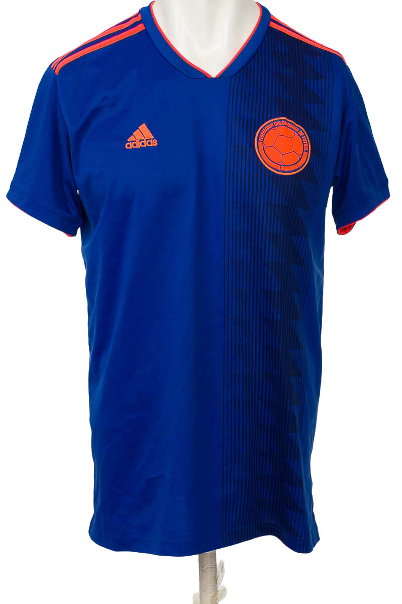 Ropa Deportiva color Azul - Closeando