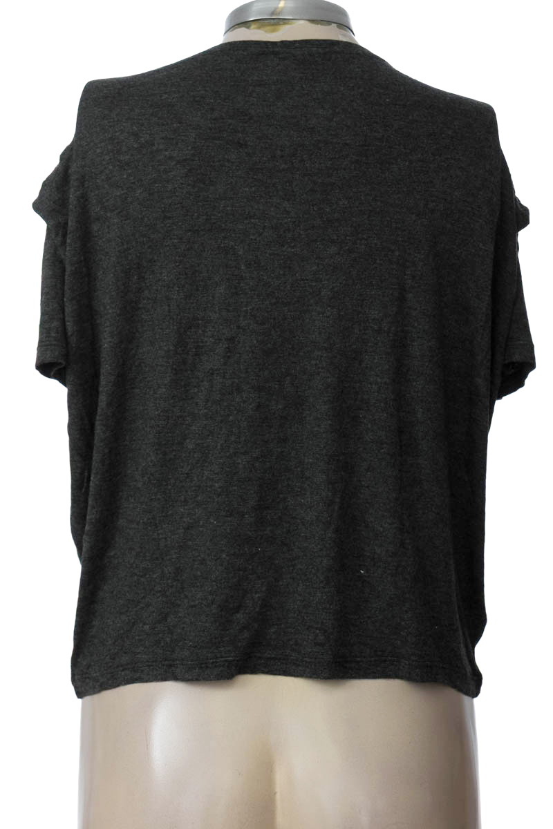 Top / Camiseta color Gris - Kat Rose