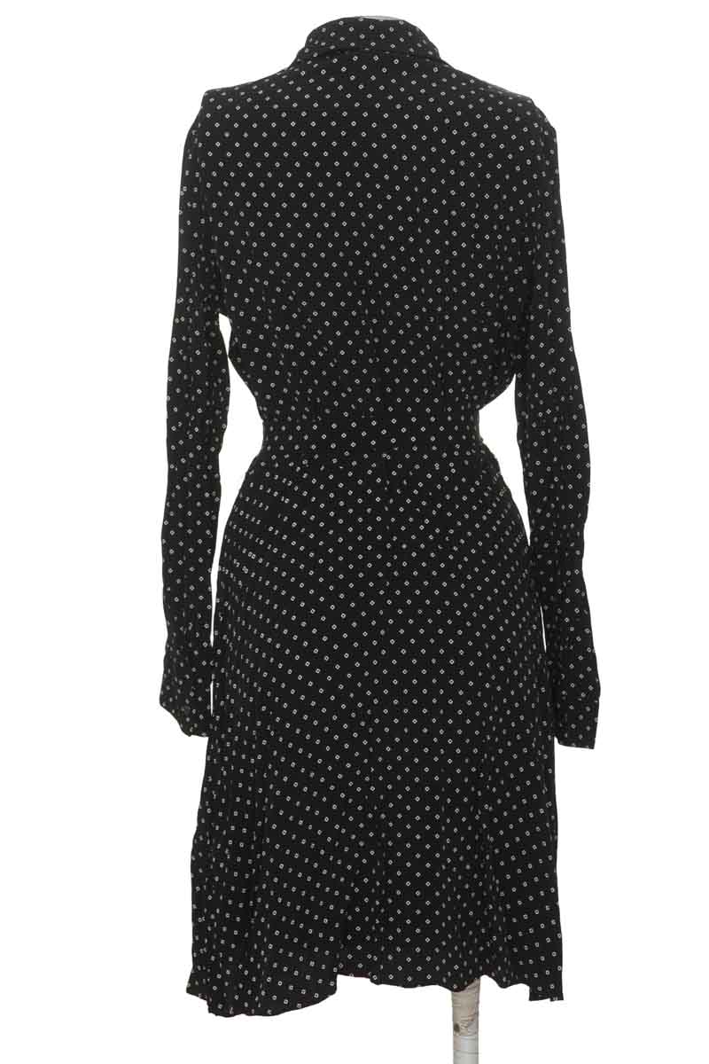 Vestido / Enterizo color Negro - Julio