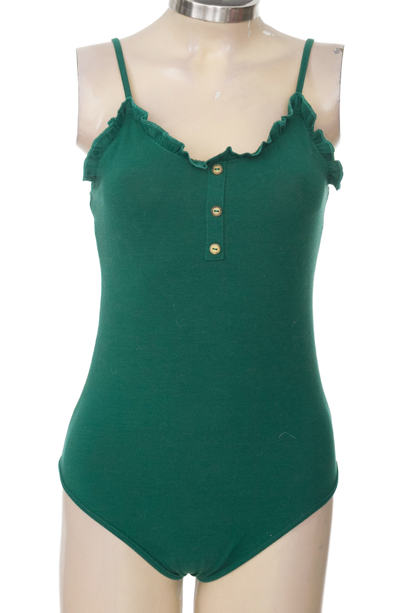 Top / Camiseta color Verde - Rutta