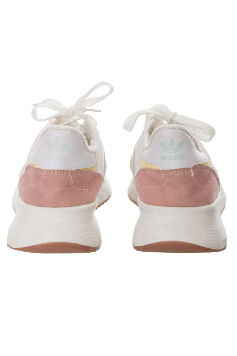 Zapatos color Blanco - Closeando