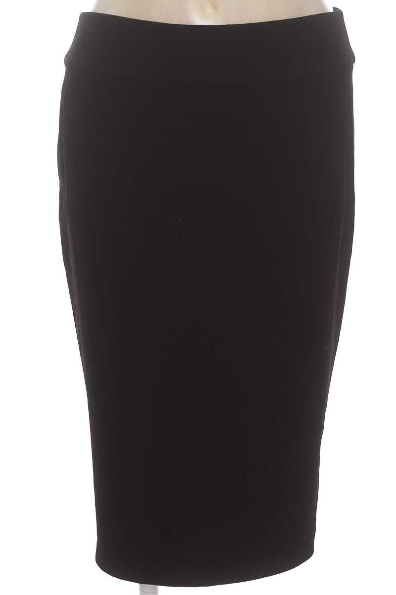 Falda color Negro - PATPRIMO
