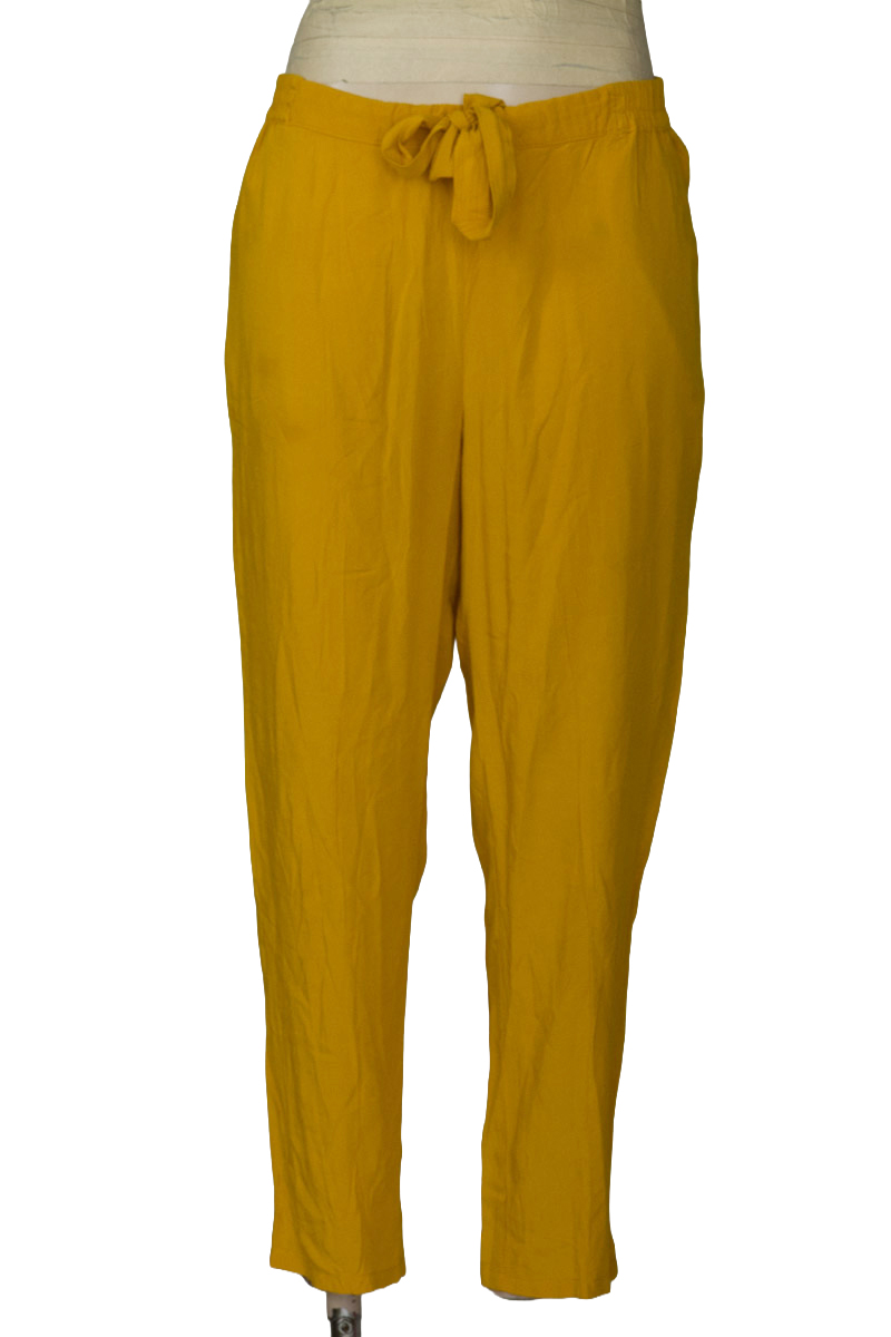 Pantalones color Amarillo - Lefties