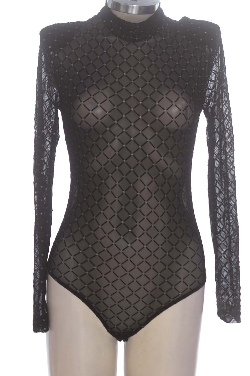 Top / Camiseta color Negro - Shein