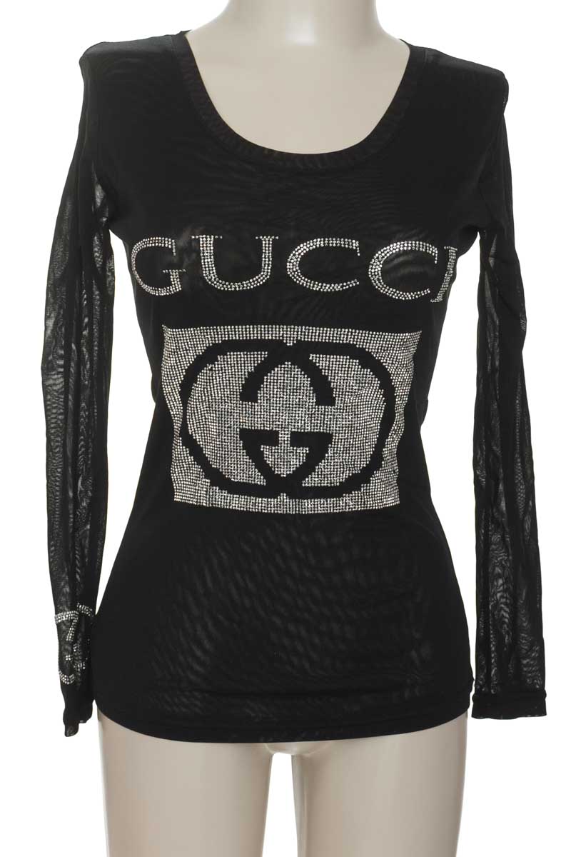Top / Camiseta color Negro - Closeando