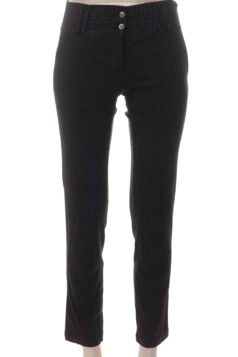 Pantalones color Negro - Everest