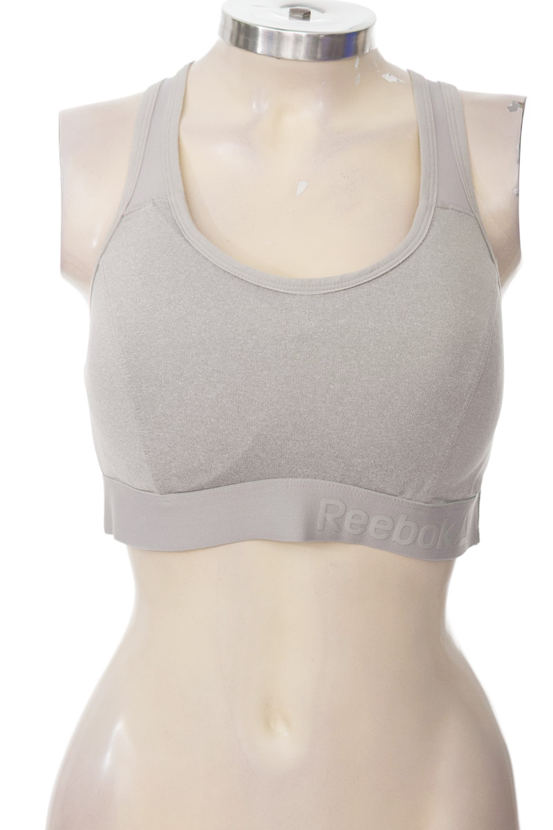 Ropa Deportiva / Salida de Baño color Gris - Reebok