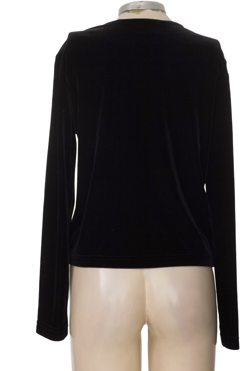 Blusa color Negro - A.Byer
