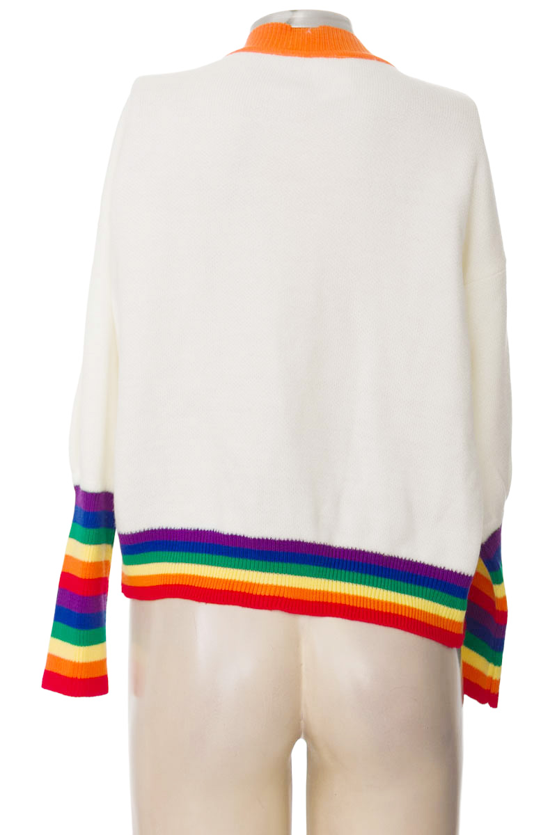 Sweater color Beige - Closeando