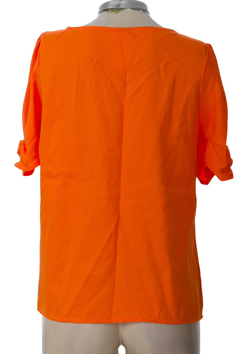 Top / Camiseta color Naranja - Closeando